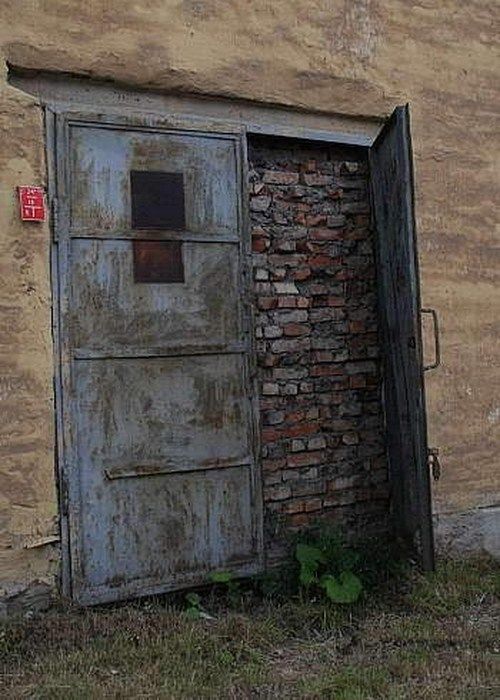 Bad Architecture Crazy Pictures