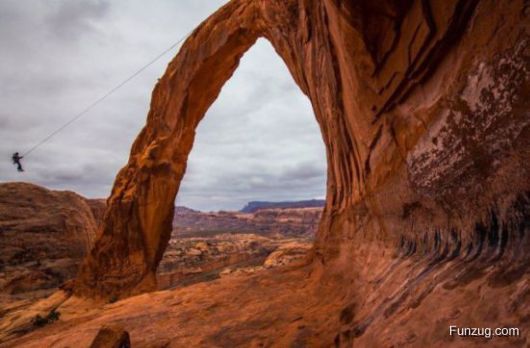 Whoa Dude! (Crazy Pictures)