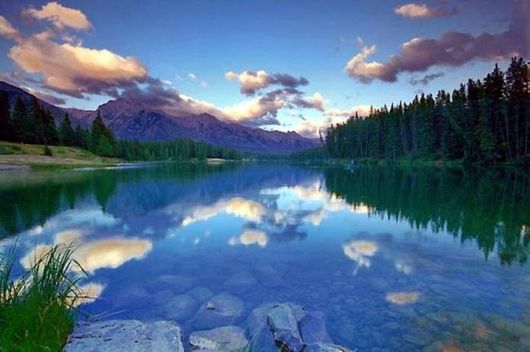 Awesome Reflection Lake Photos