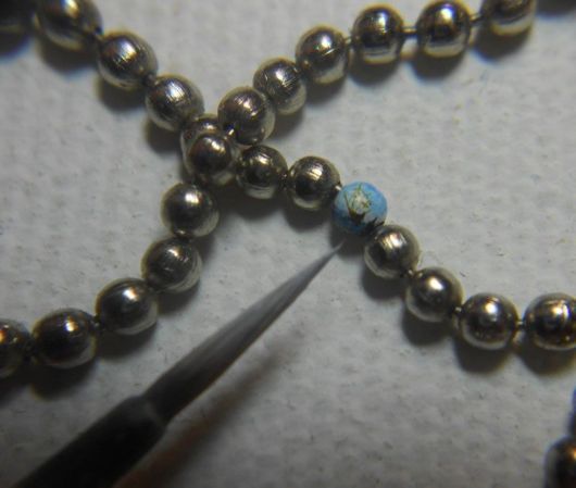 Tiniest Paintings You Will Ever See 