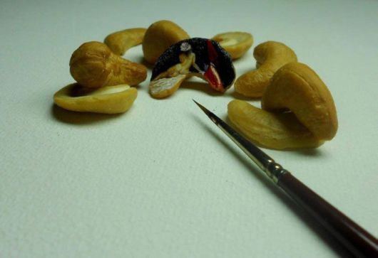 Tiniest Paintings You Will Ever See 