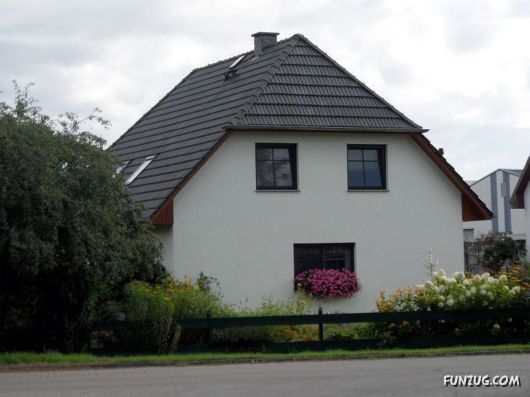 Hidden Faces In Everyday Things