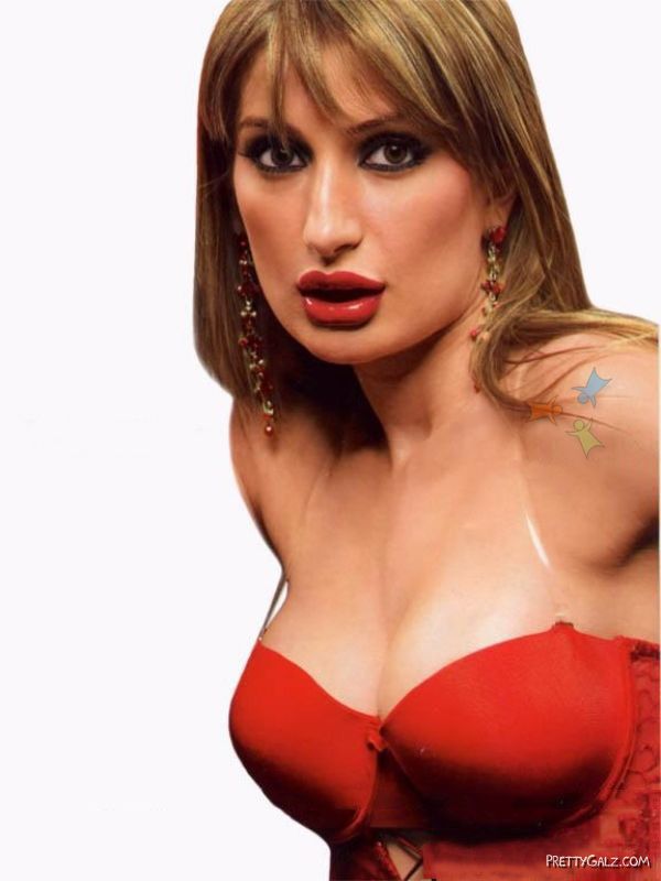 Negar Khan's Exclusive Photo Gallery