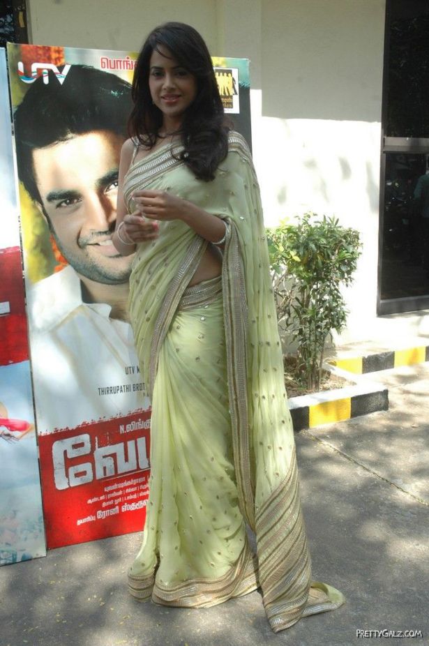 Sameera Reddy Exclusive Photo Gallery