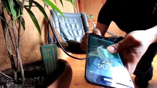 Amazing E-Kaia Will Charge Your Gadgets Via Plants